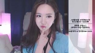 韩国女主播青草金牌场,韩国女主播的崛起之路