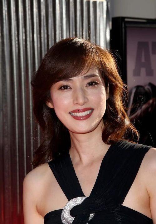 日本娱乐圈宅男,宅男文化引领潮流的崛起